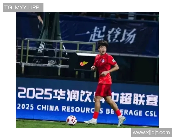 小孩儿足球天才崛起：未来之星的成长之路与挑战